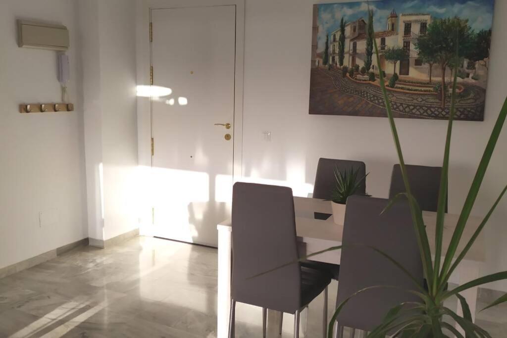 Appartement Playa Escollera à Estepona Extérieur photo