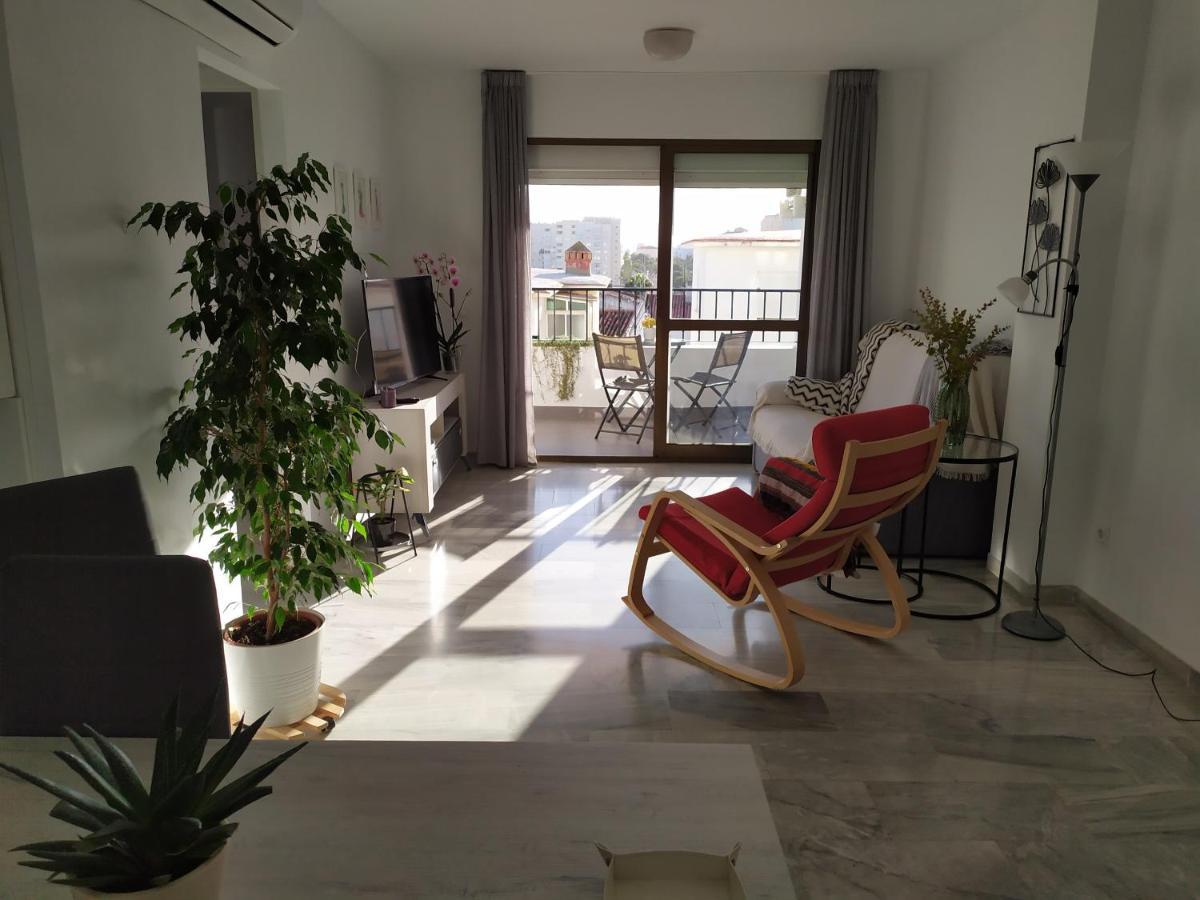Appartement Playa Escollera à Estepona Extérieur photo