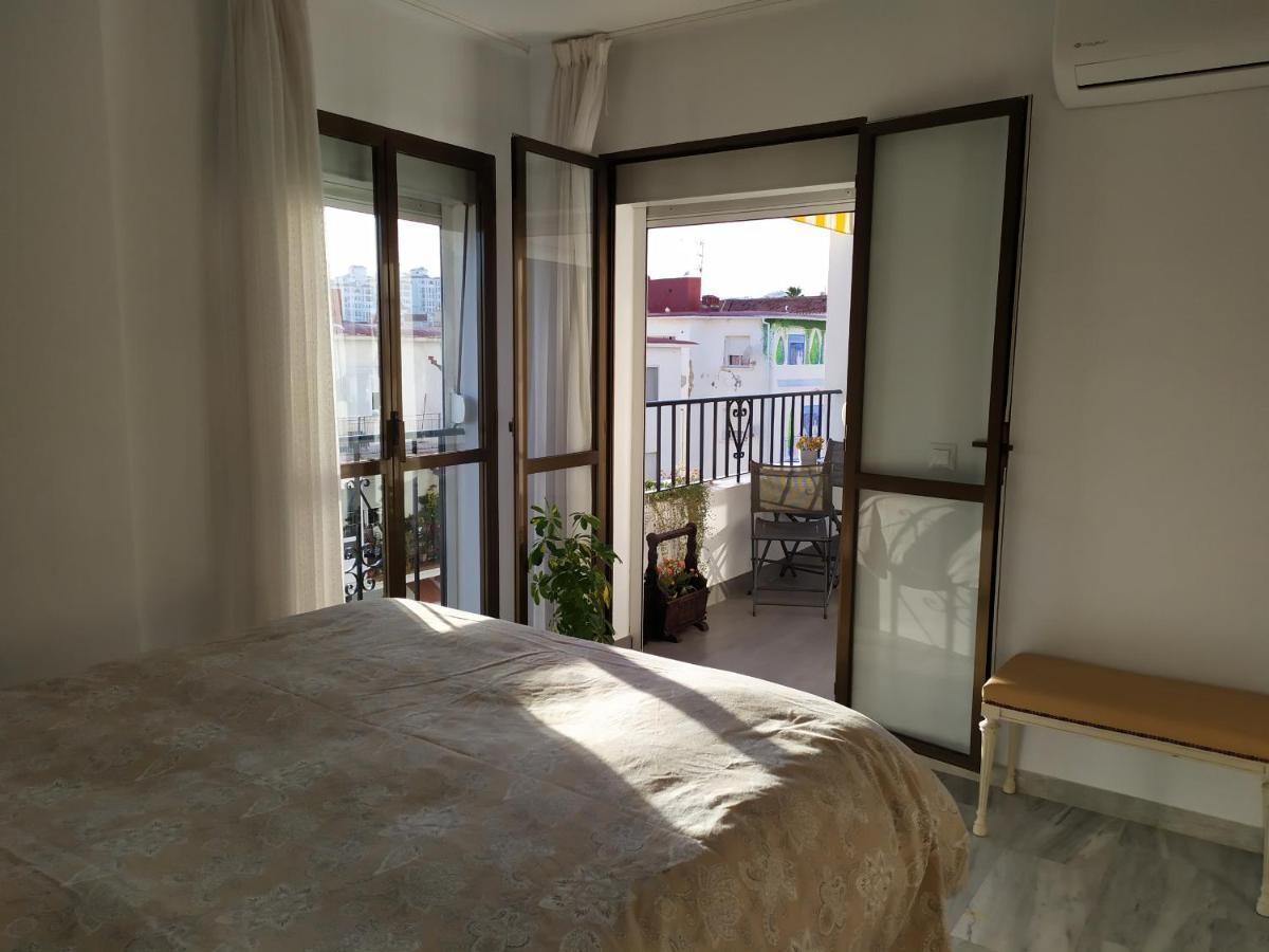 Appartement Playa Escollera à Estepona Extérieur photo